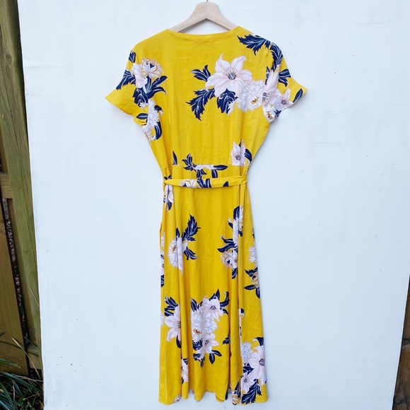 NWT Ann Taylor LOFT Yellow Floral Bouquet Dress - Picture 8 of 8
